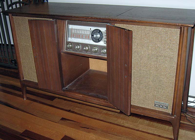 antique zenith radio console